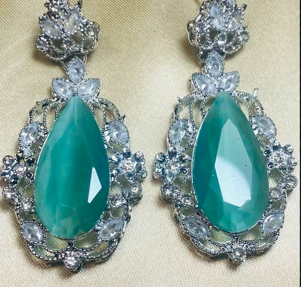 Vintage Pear Drop Earrings Silver