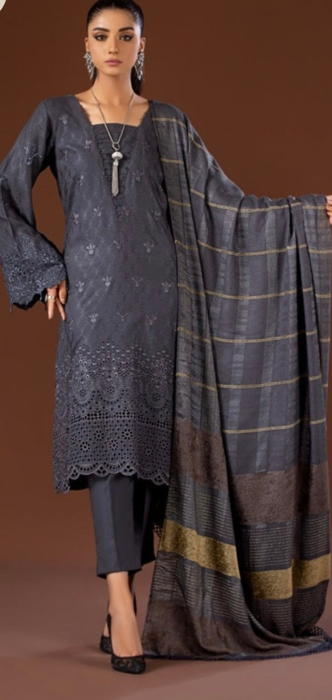 Tehzeeb Winter Unstitched Leather Peach Fabric