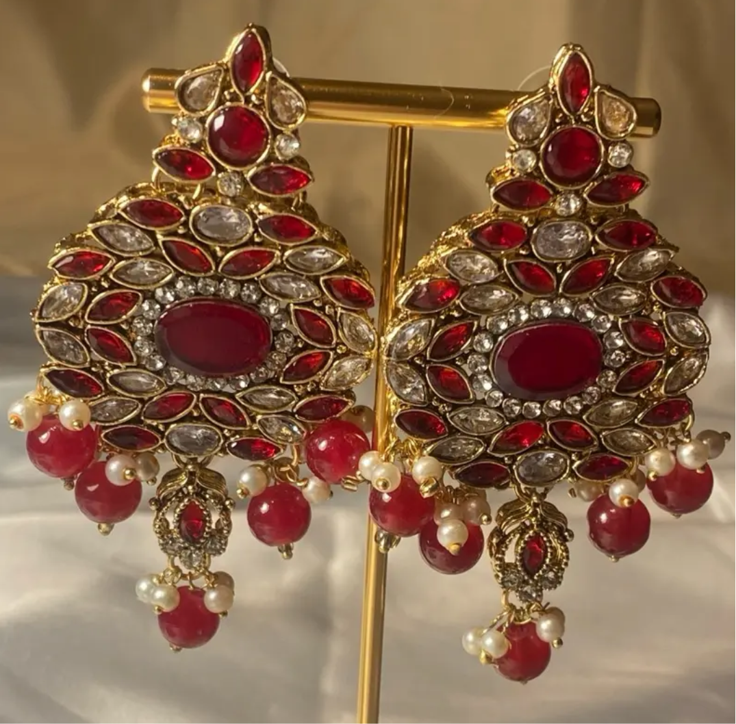 Nisa Polki Earrings In Gold Finish