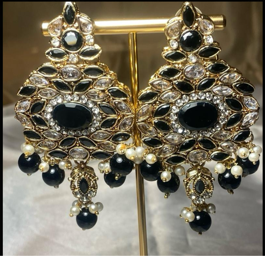 Nisa Polki Earrings In Gold Finish