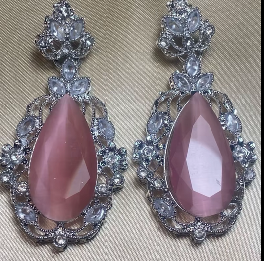 Vintage Pear Drop Earnings in Silver Finish