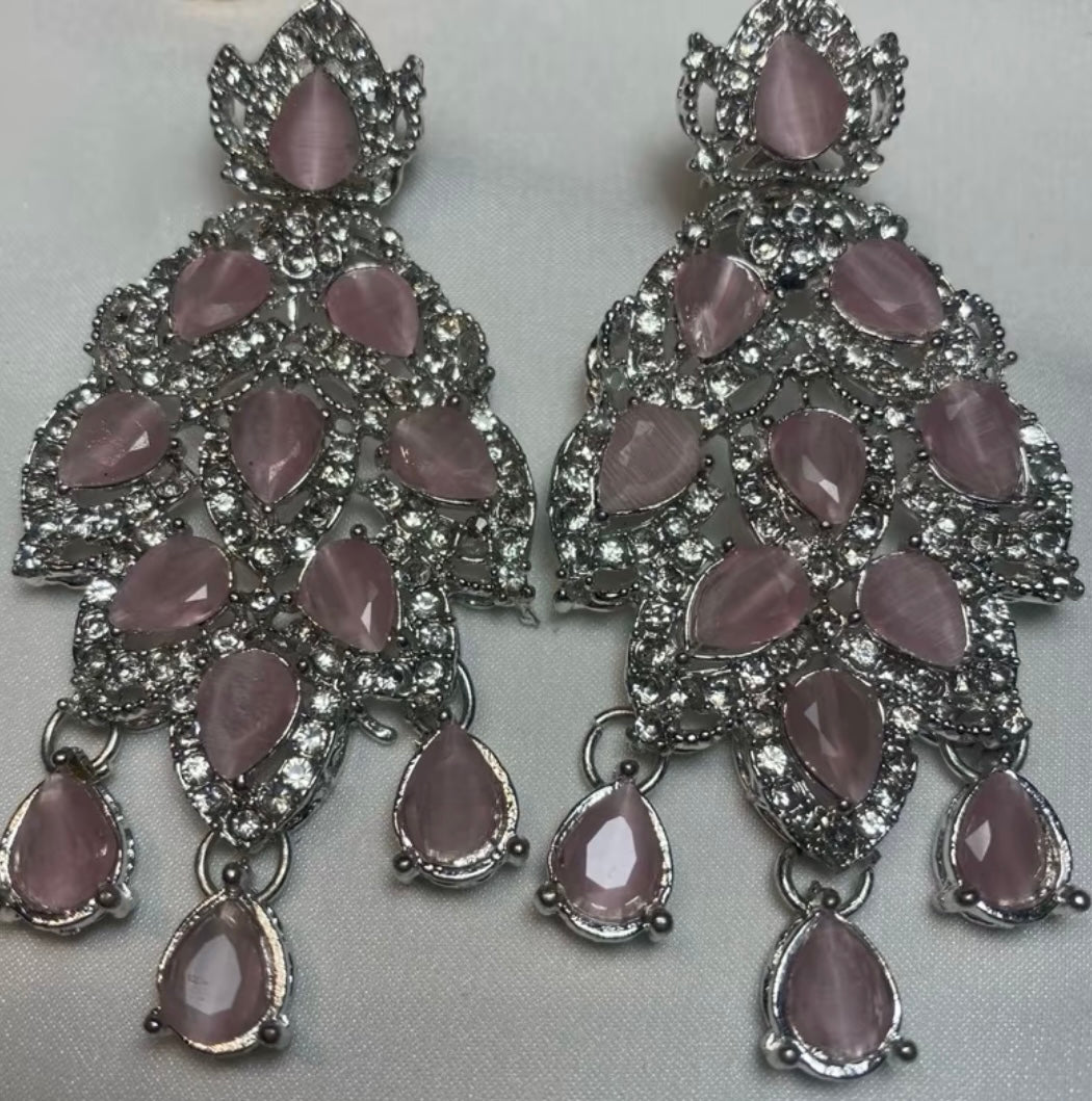 Nida Earrings In Silver Finish