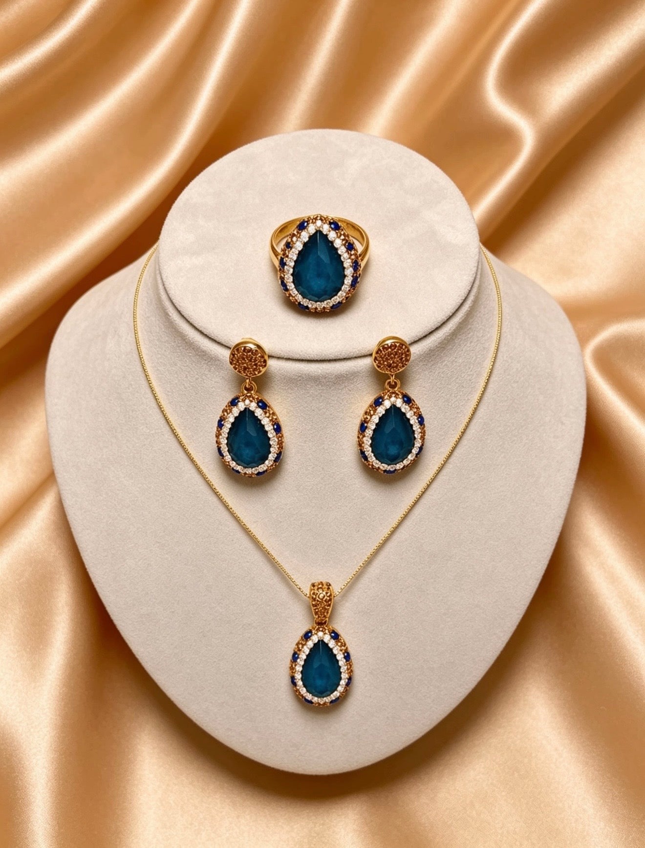 Jade 3 Piece Set Blue