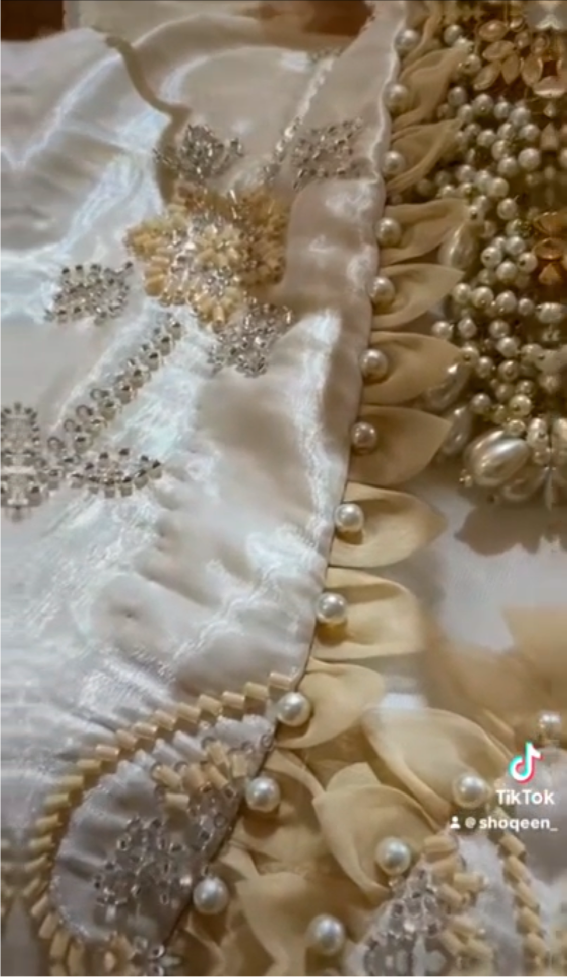 Korean Silk 3 Piece Outfit Ombré Gold Heavy