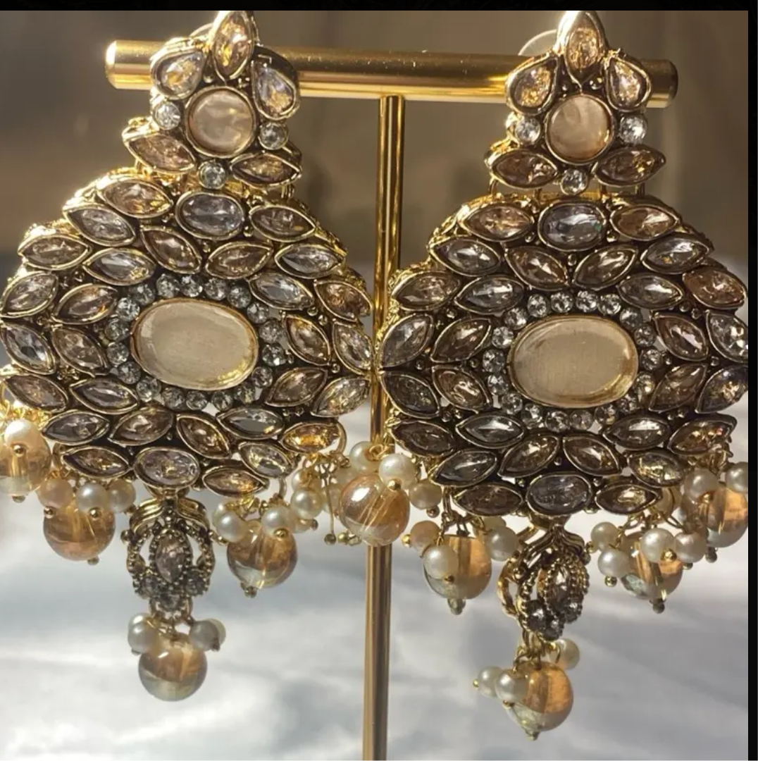 Nisa Polki Earrings In Gold Finish