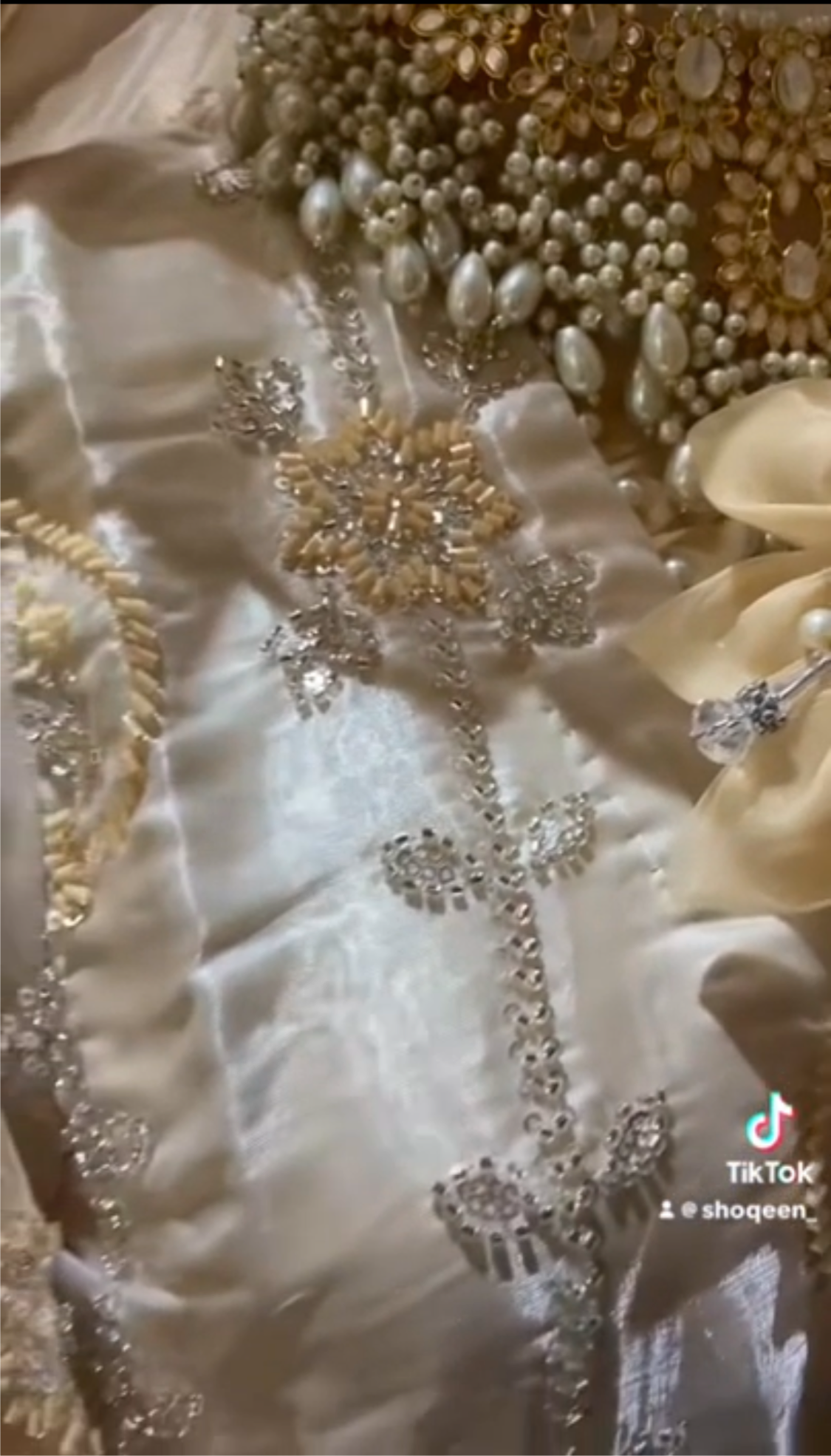 Korean Silk 3 Piece Outfit Ombré Gold Heavy