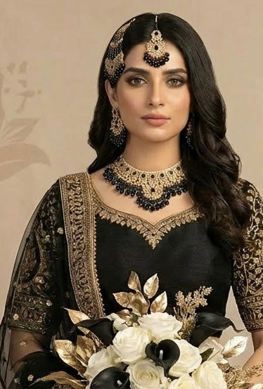 Black 4 Piece Set
