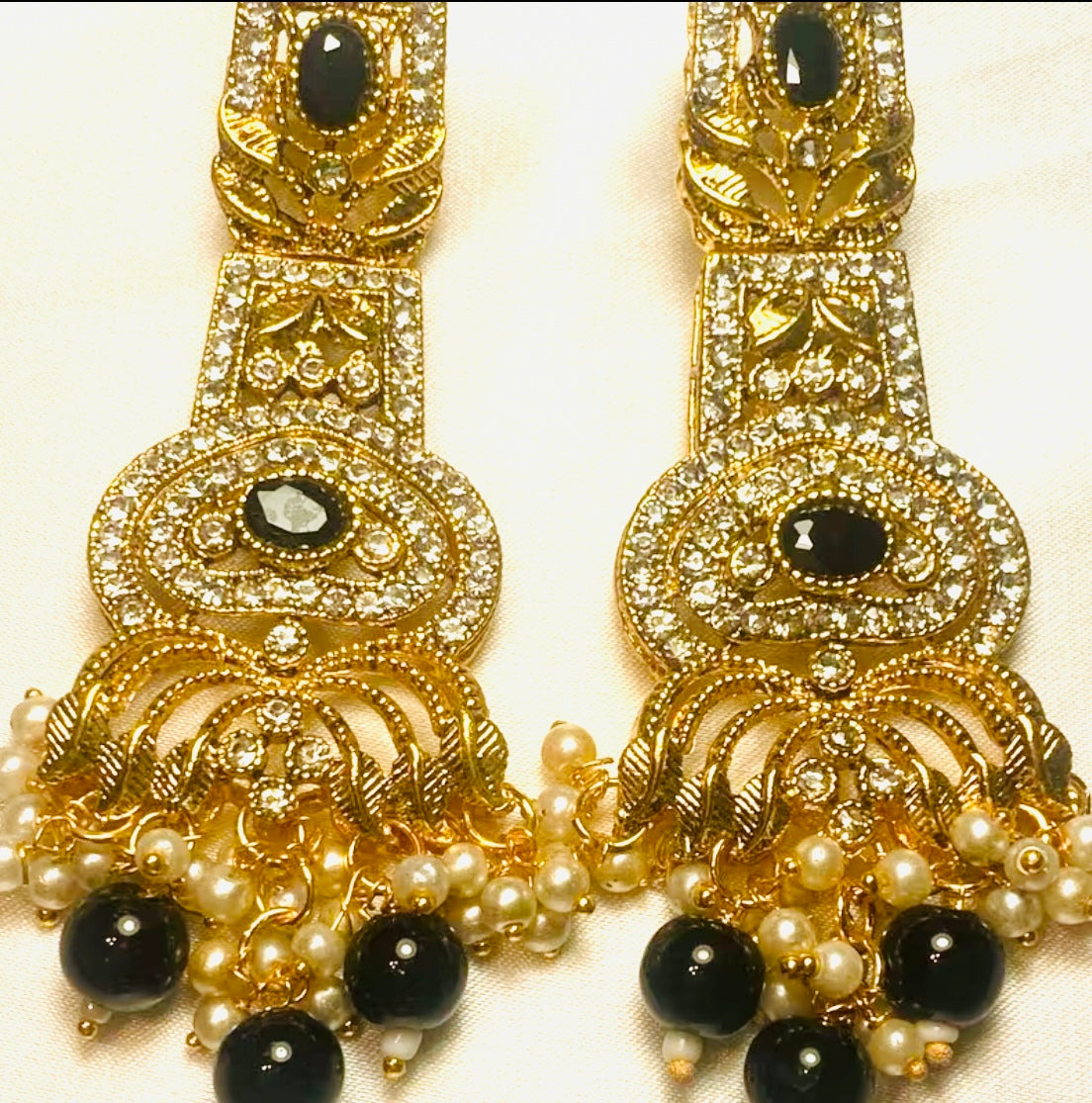 Alia Earrings