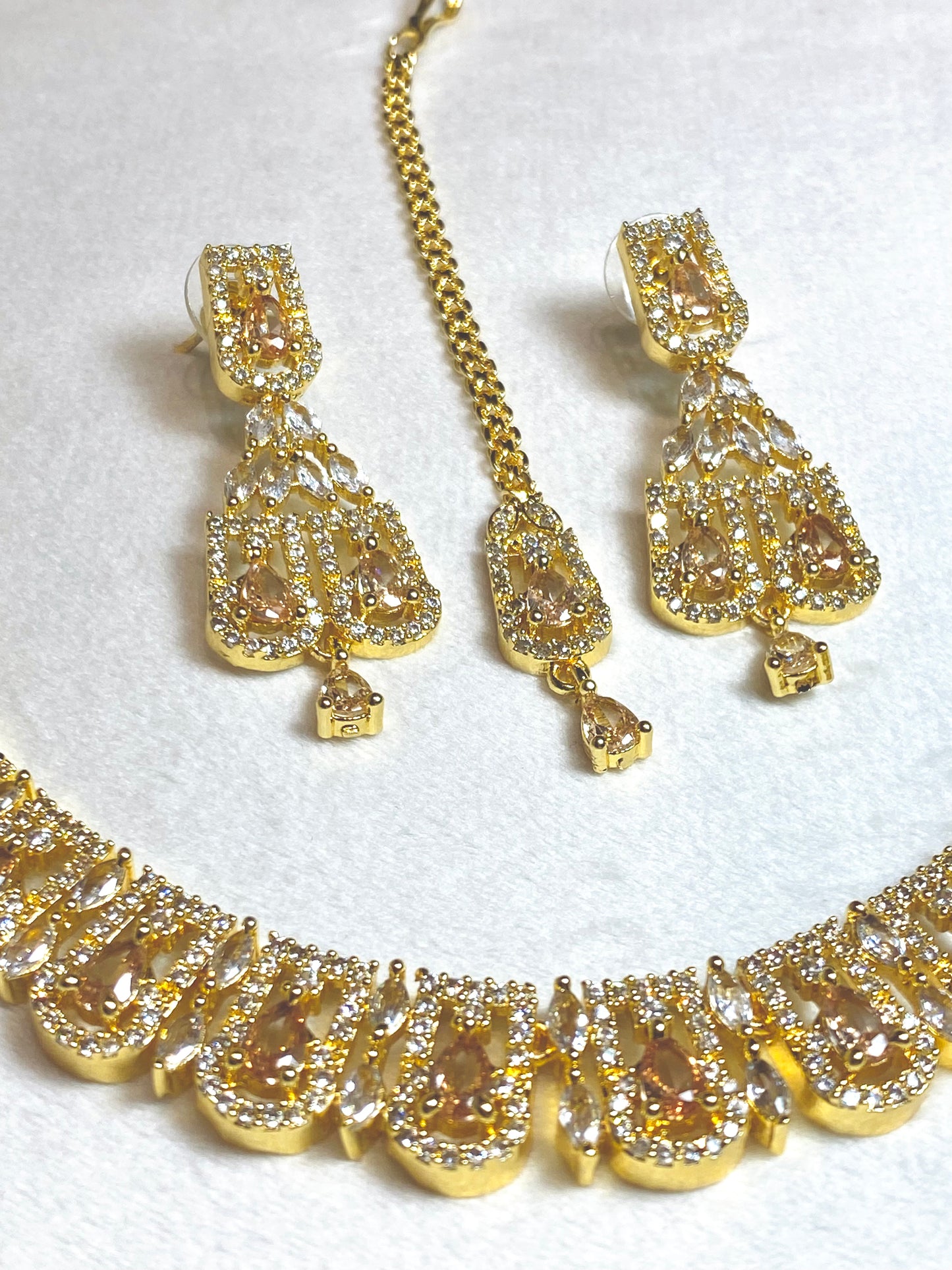 AD 3-Piece Petite Pear Set - Champagne & Gold