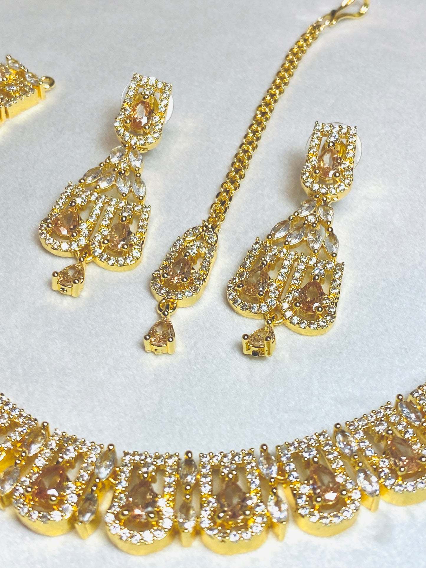 AD 3-Piece Petite Pear Set - Champagne & Gold